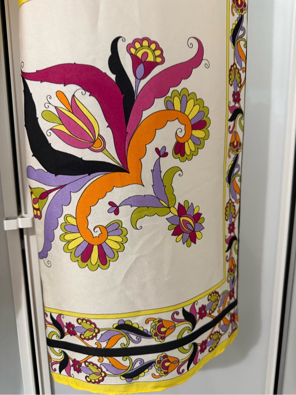 Zara Cream Maxi pants with Pink, Yellow & Orange Floral Paisley Print - Picture 3 of 8